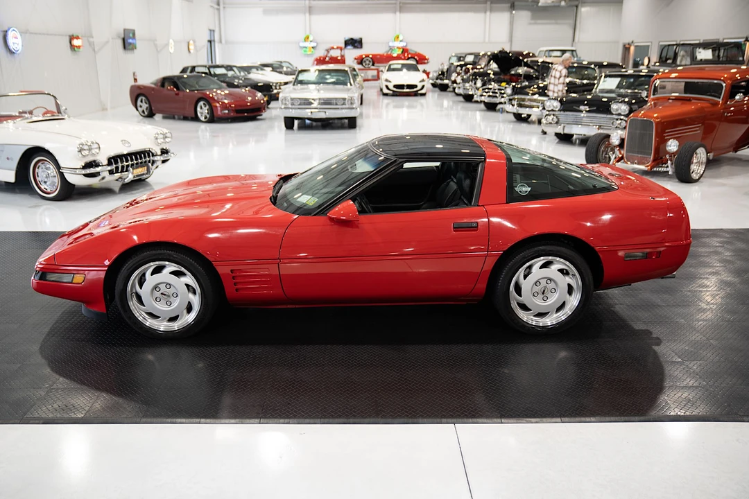 1991 Chevrolet Corvette C4 - Image 6 of 31