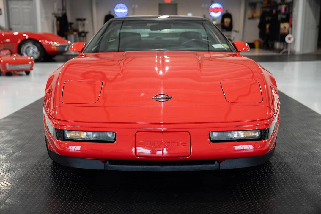 1991 Chevrolet Corvette C4 - Image 15 of 31