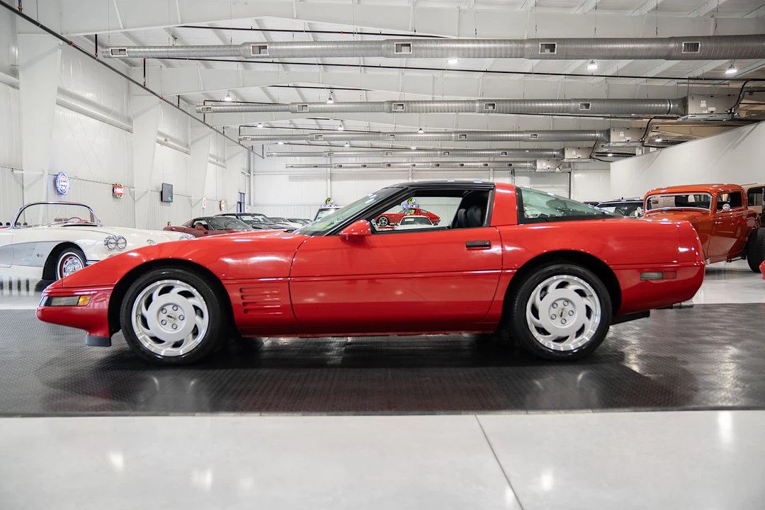 1991 Chevrolet Corvette C4 - Image 5 of 31