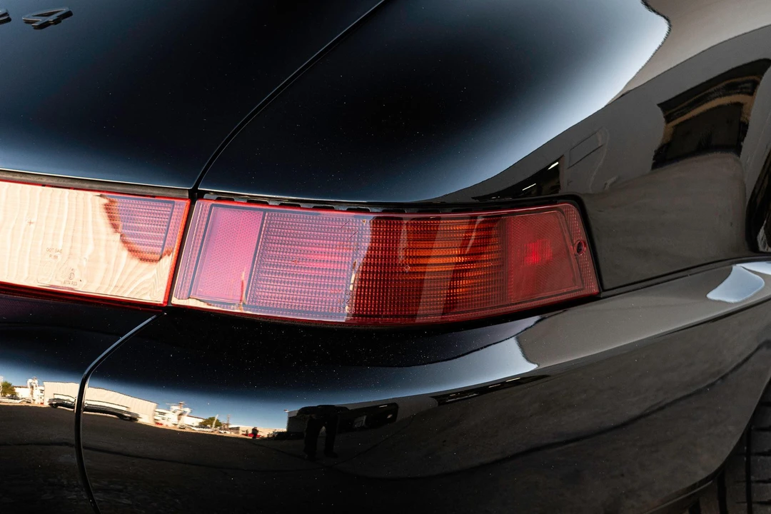 1991 Porsche 964 Carrera 4 - Image 22 of 31
