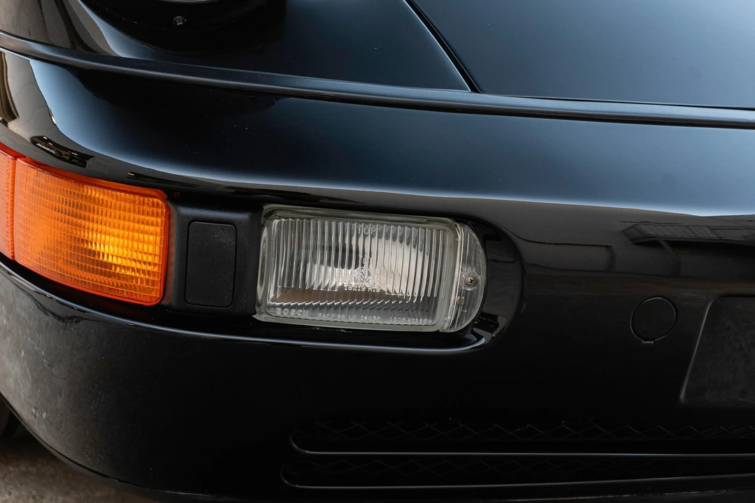 1991 Porsche 964 Carrera 4 - Image 17 of 31
