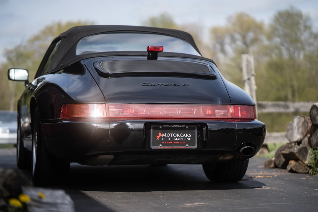 1991 Porsche 964 Carrera 4 - Image 12 of 31