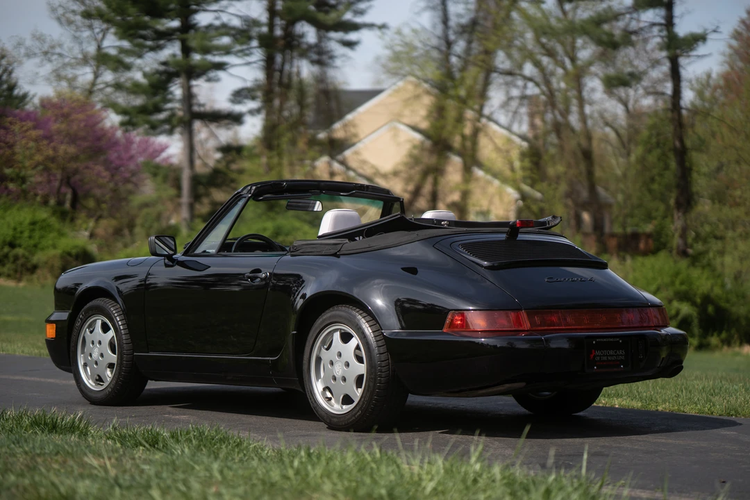 1991 Porsche 964 Carrera 4 - Image 26 of 31