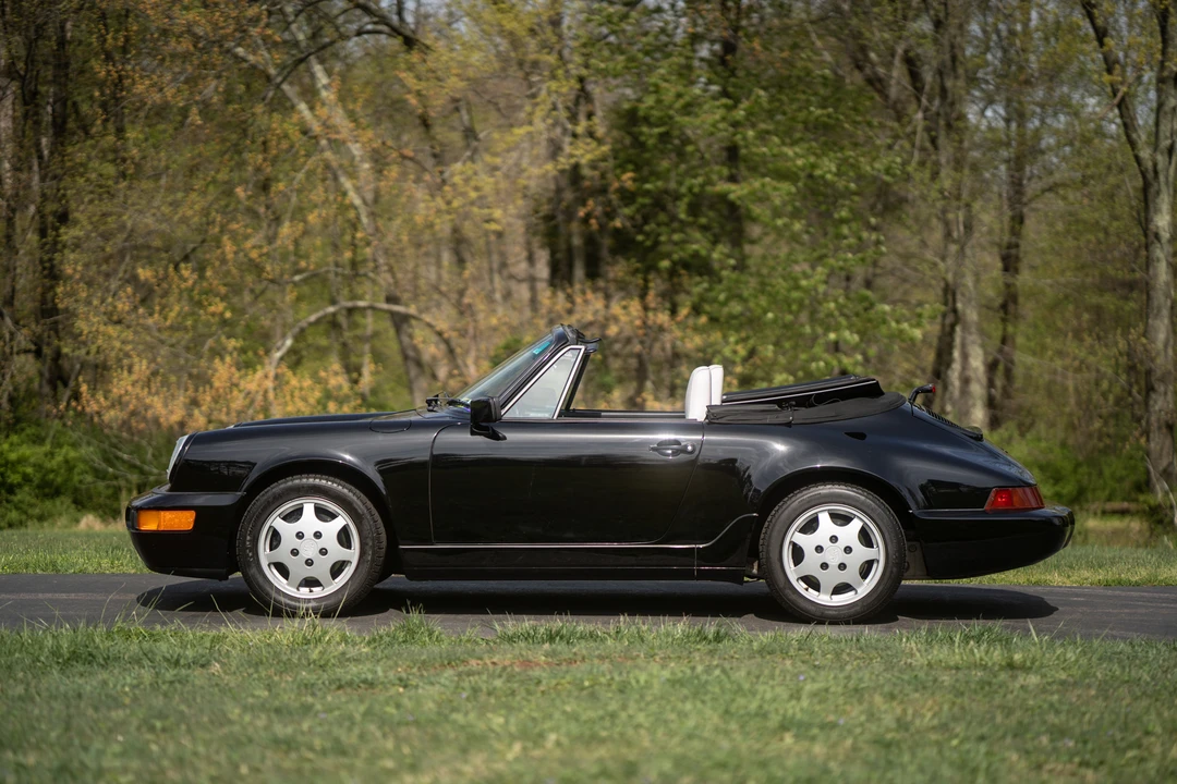 1991 Porsche 964 Carrera 4 - Image 24 of 31