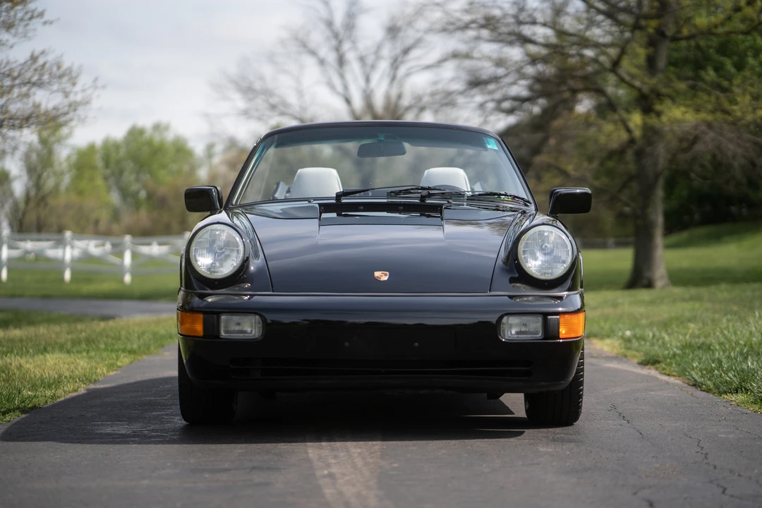 1991 Porsche 964 Carrera 4 - Image 9 of 31