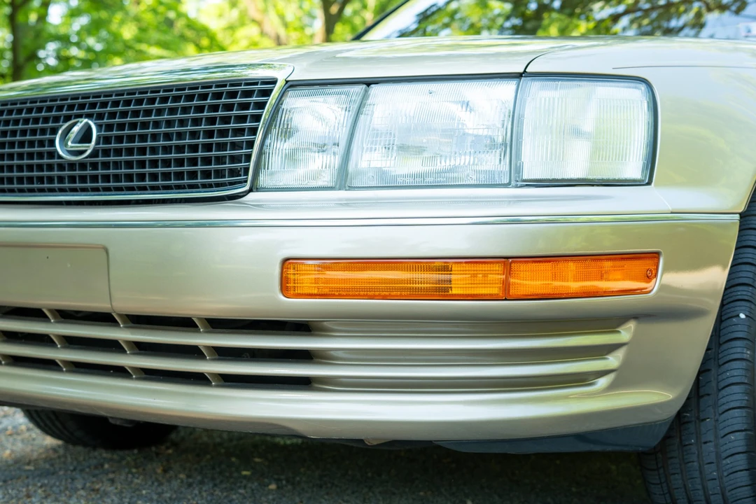 1992 Lexus LS 1st Gen - Image 15 of 31