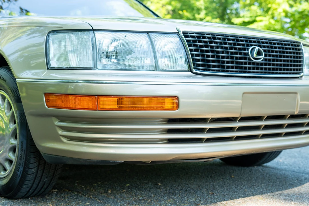 1992 Lexus LS 1st Gen - Image 12 of 31