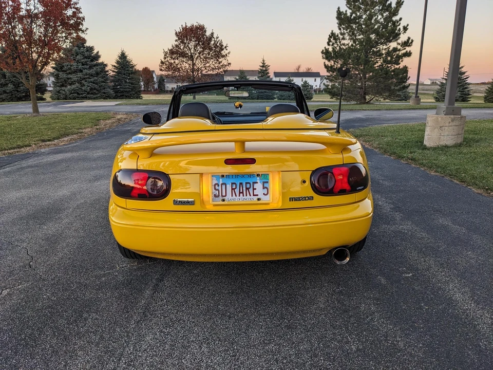 1992 Mazda NA MX-5 Miata - Image 11 of 31