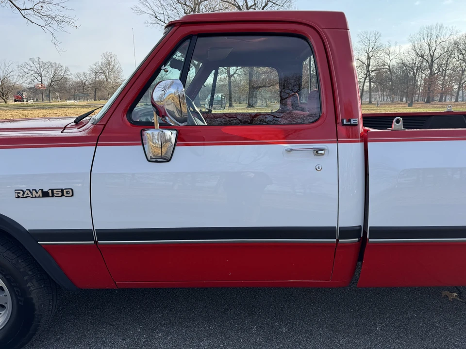 1993 Dodge Ram 1st Gen - Image 14 of 31