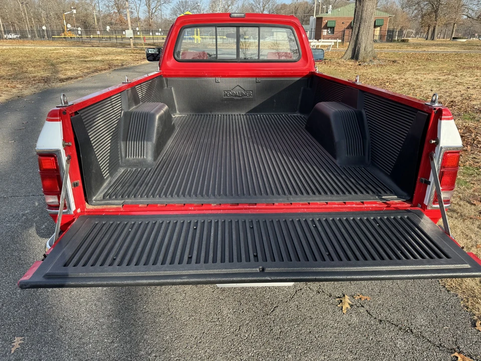1993 Dodge Ram 1st Gen - Image 29 of 31