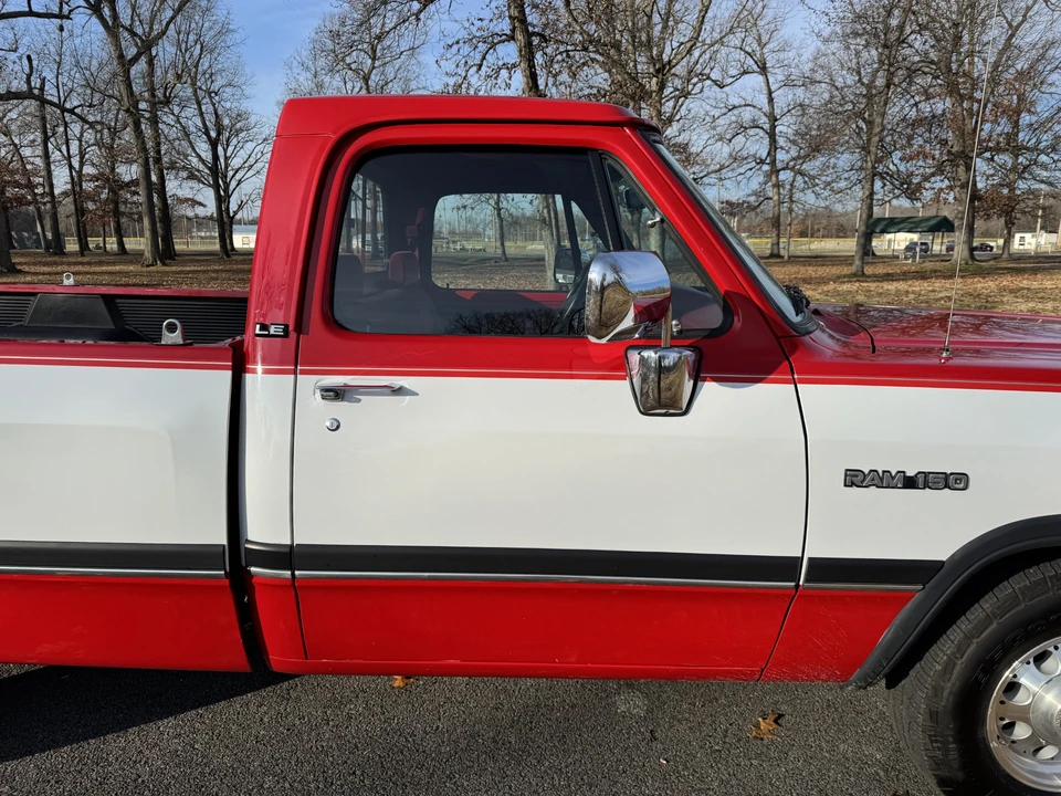 1993 Dodge Ram 1st Gen - Image 21 of 31