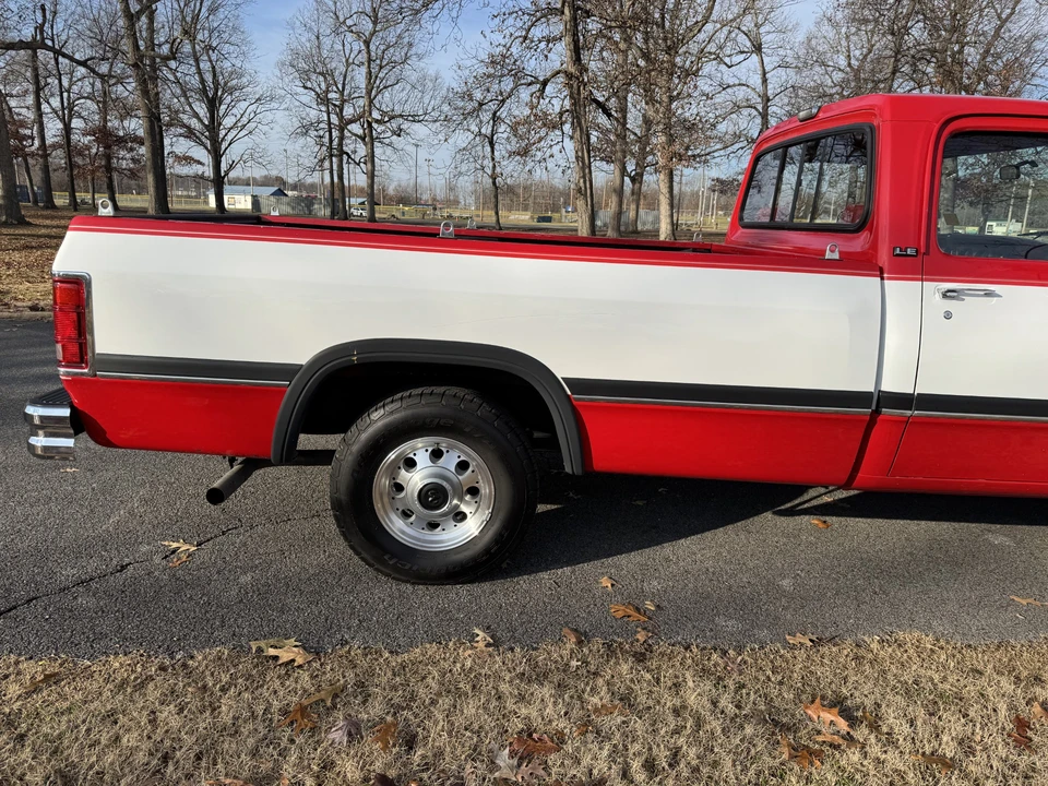 1993 Dodge Ram 1st Gen - Image 23 of 31