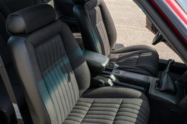 1993 Ford Mustang 3rd Gen - Image 4 of 8