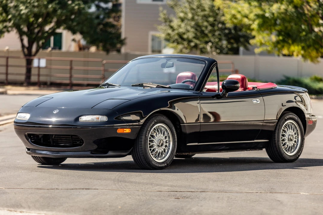 1993 Mazda NA MX-5 Miata - Image 2 of 31