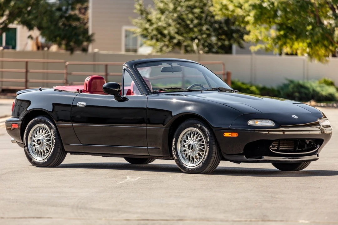 1993 Mazda NA MX-5 Miata - Image 4 of 31
