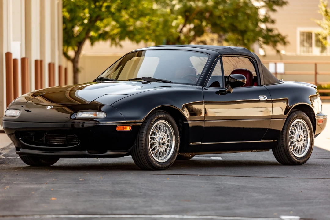 1993 Mazda NA MX-5 Miata - Image 11 of 31
