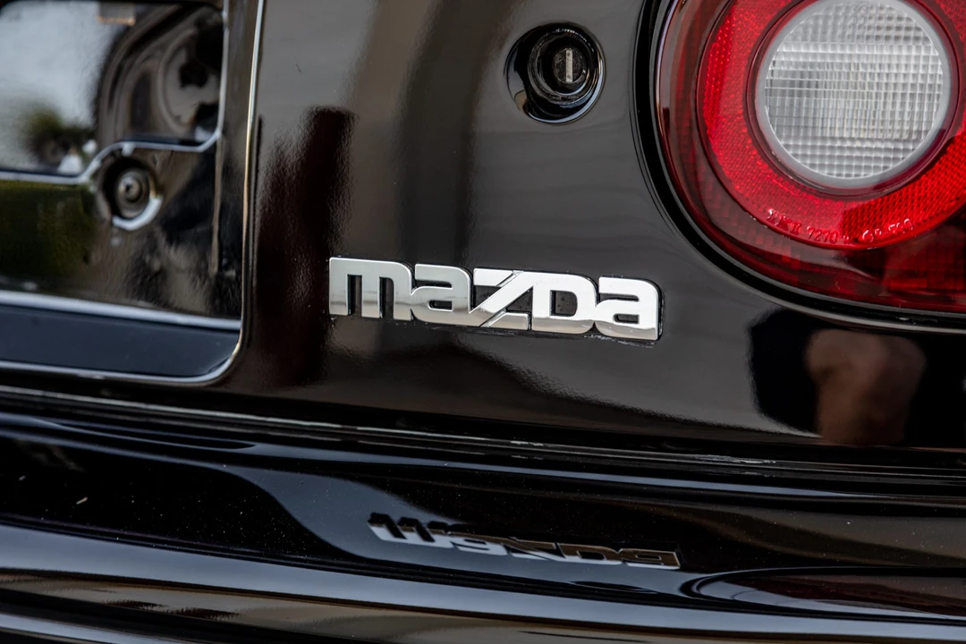 1993 Mazda NA MX-5 Miata - Image 28 of 31
