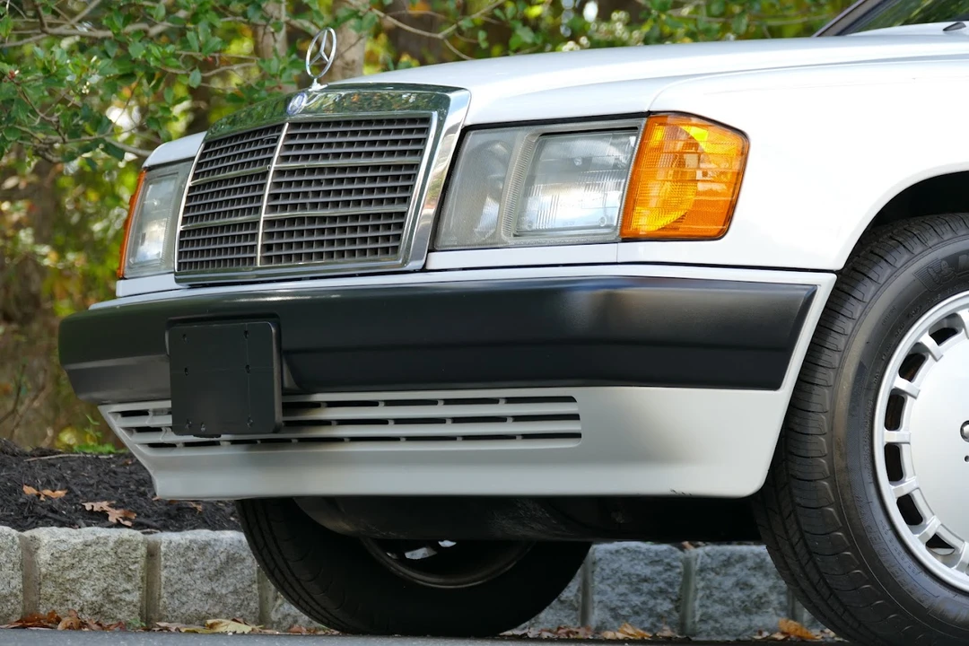 1993 Mercedes-Benz 190E - Image 27 of 31