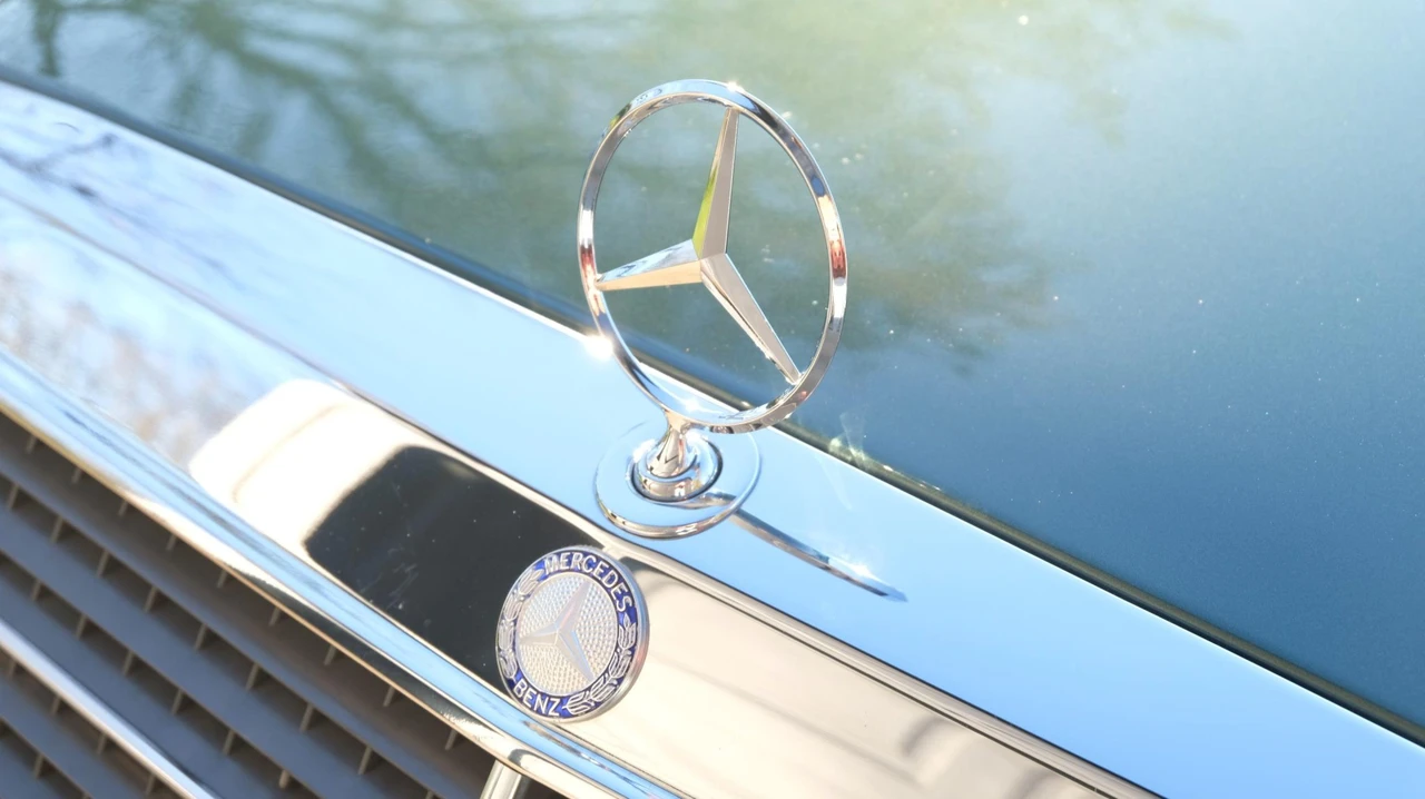 1993 Mercedes-Benz W124 E-Class - Image 29 of 31