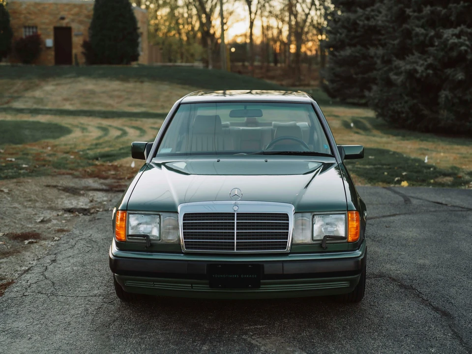 1993 Mercedes-Benz W124 E-Class - Image 4 of 31