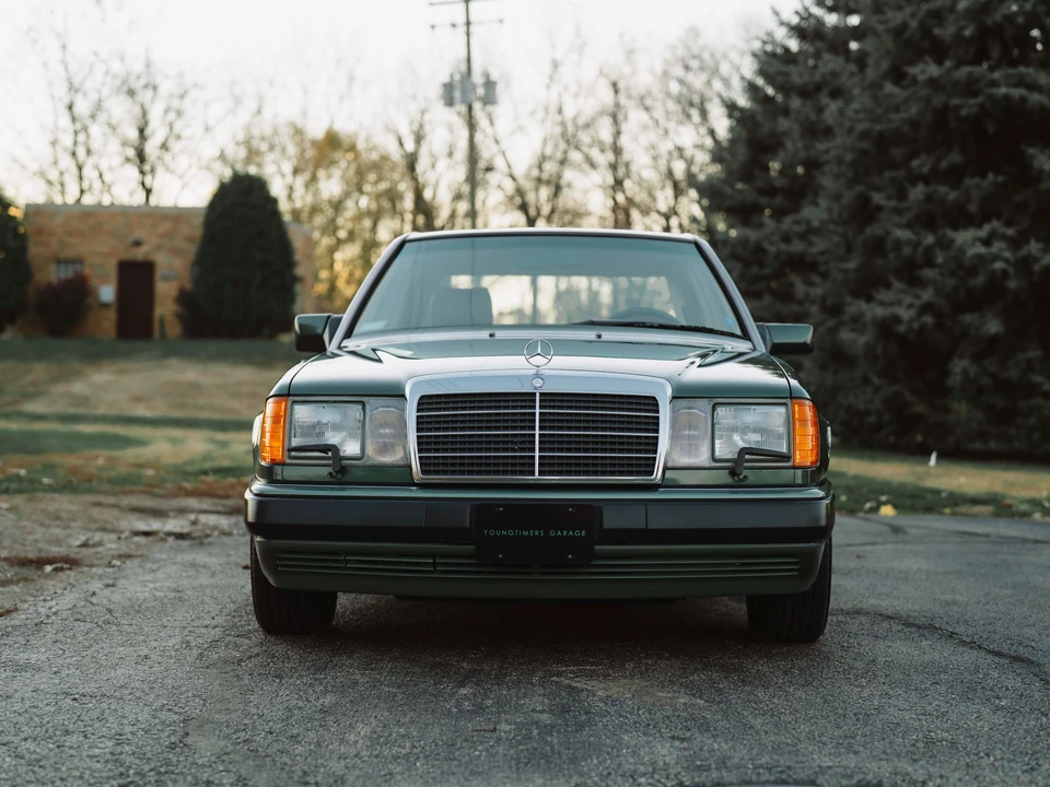1993 Mercedes-Benz W124 E-Class - Image 5 of 31