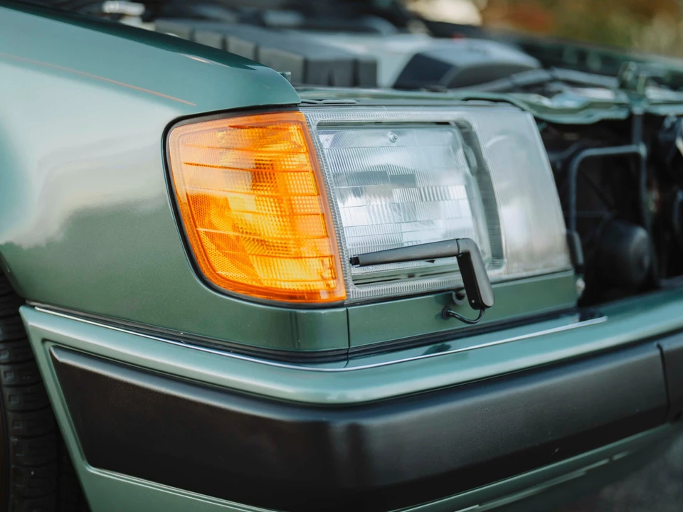 1993 Mercedes-Benz W124 E-Class - Image 24 of 31