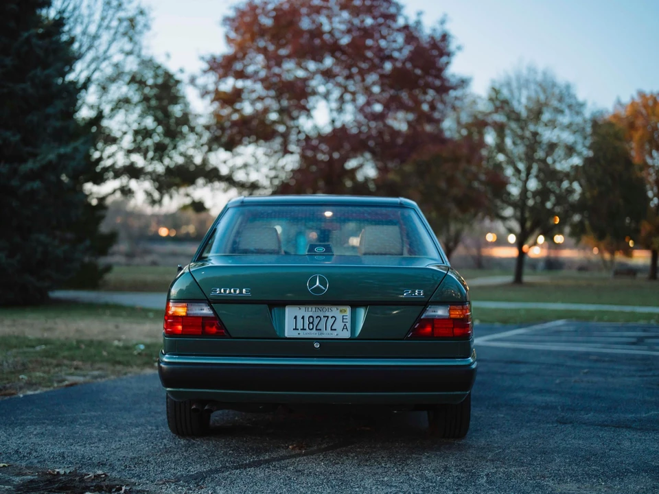 1993 Mercedes-Benz W124 E-Class - Image 19 of 31