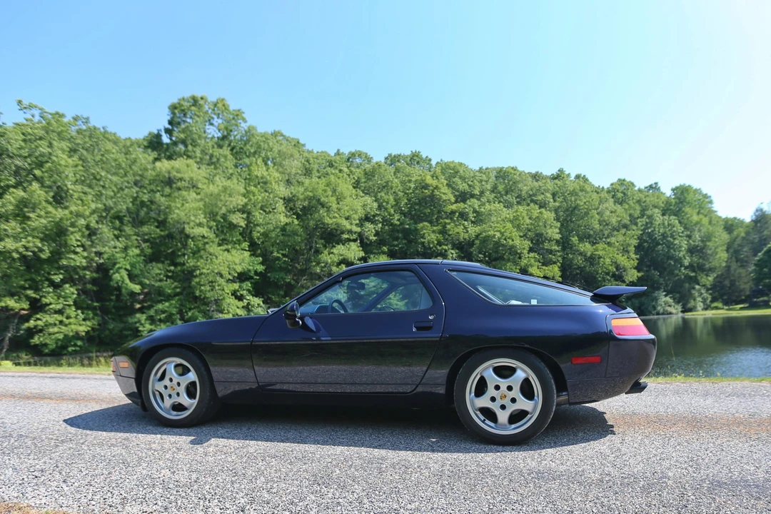 1993 Porsche 928 GTS - Image 27 of 31