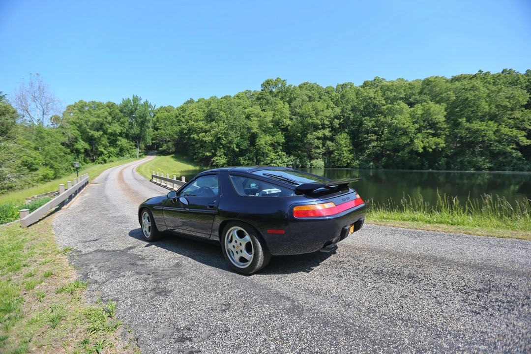 1993 Porsche 928 GTS - Image 25 of 31