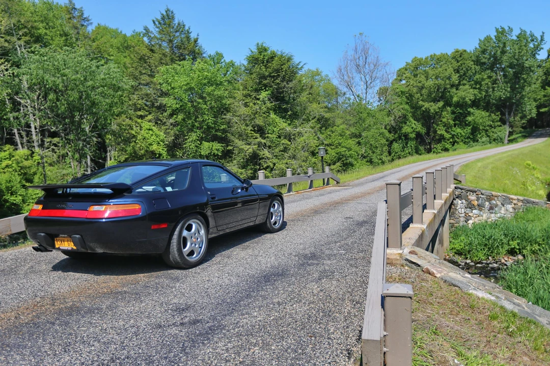 1993 Porsche 928 GTS - Image 16 of 31