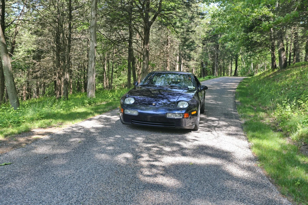 1993 Porsche 928 GTS - Image 6 of 31