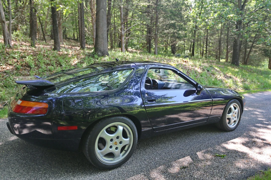 1993 Porsche 928 GTS - Image 13 of 31