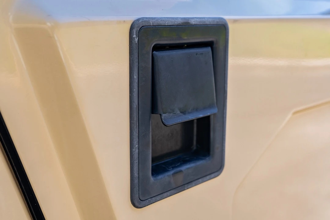 1994 Hummer Hummer H1 - Image 31 of 31