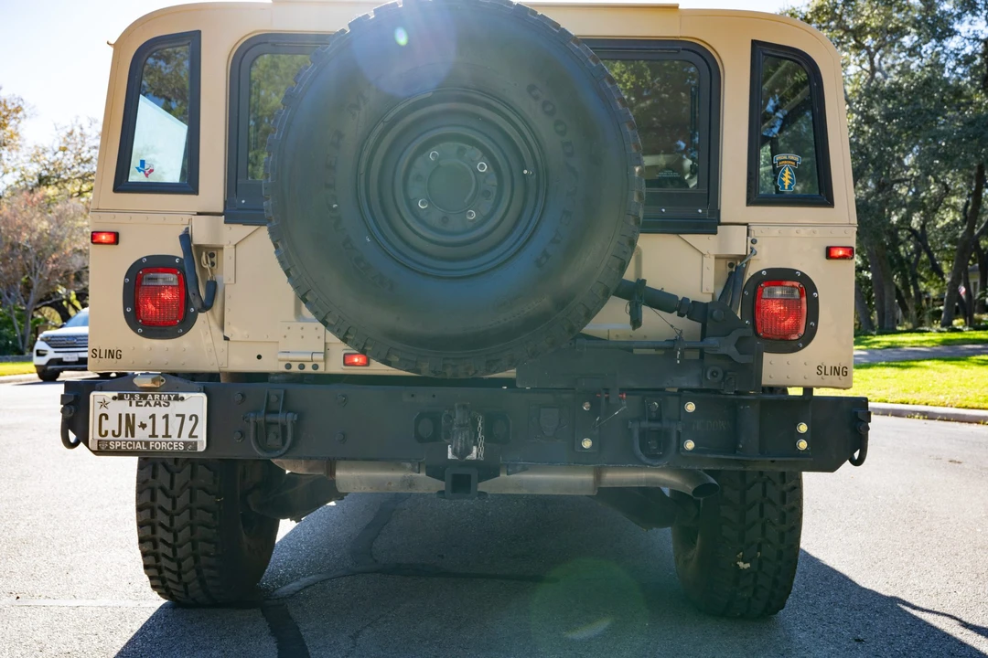 1994 Hummer Hummer H1 - Image 13 of 31