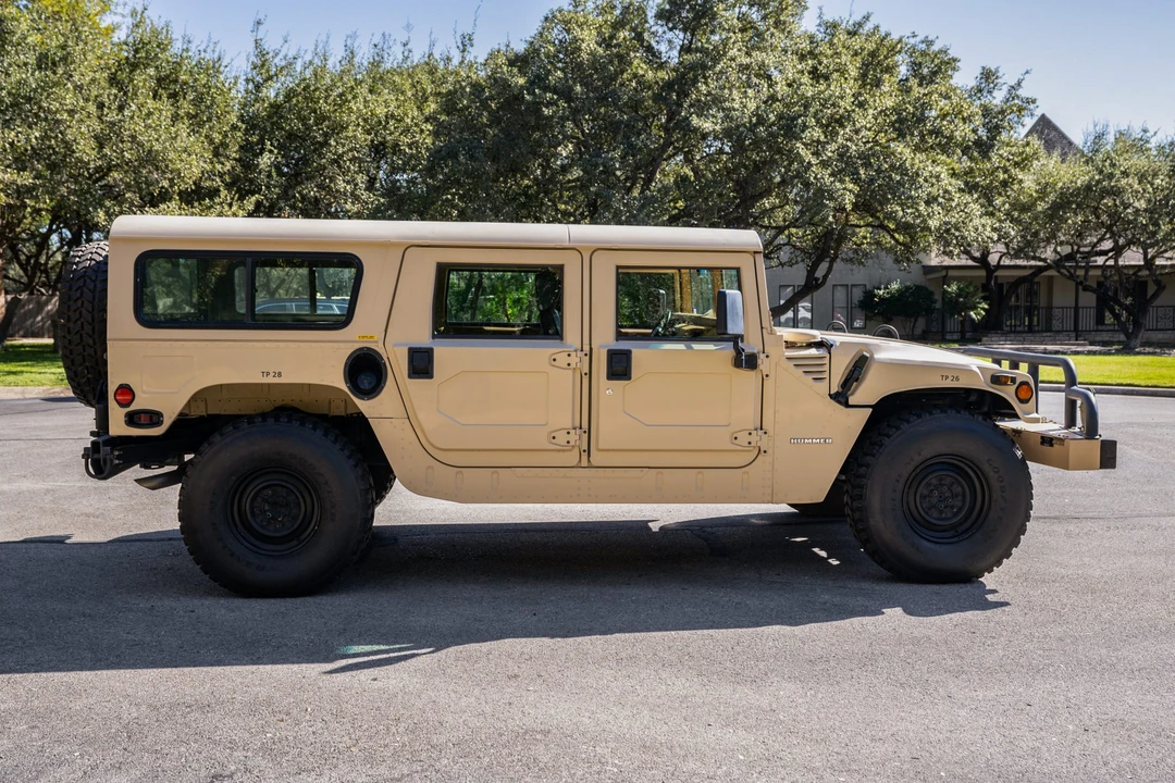 1994 Hummer Hummer H1 - Image 7 of 31
