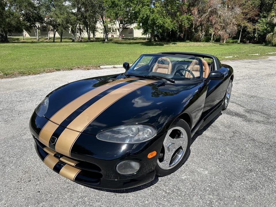 1994 Dodge Viper 1st Gen - Image 17 of 31