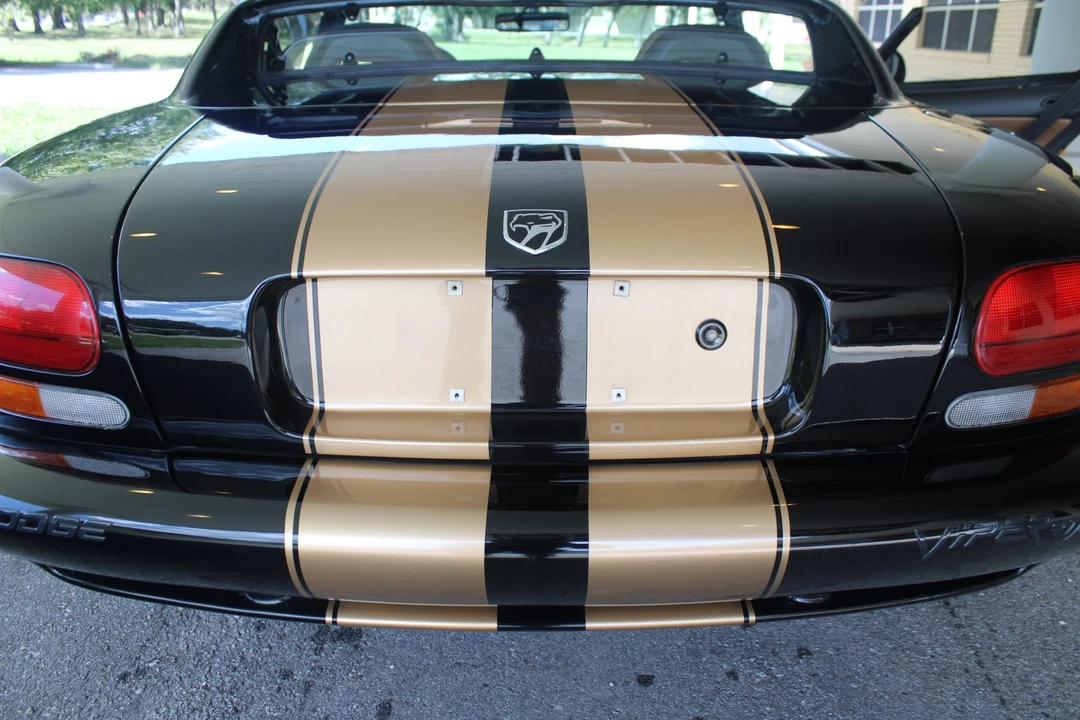 1994 Dodge Viper 1st Gen - Image 27 of 31