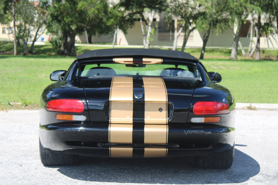 1994 Dodge Viper 1st Gen - Image 13 of 31