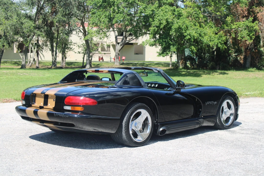 1994 Dodge Viper 1st Gen - Image 24 of 31