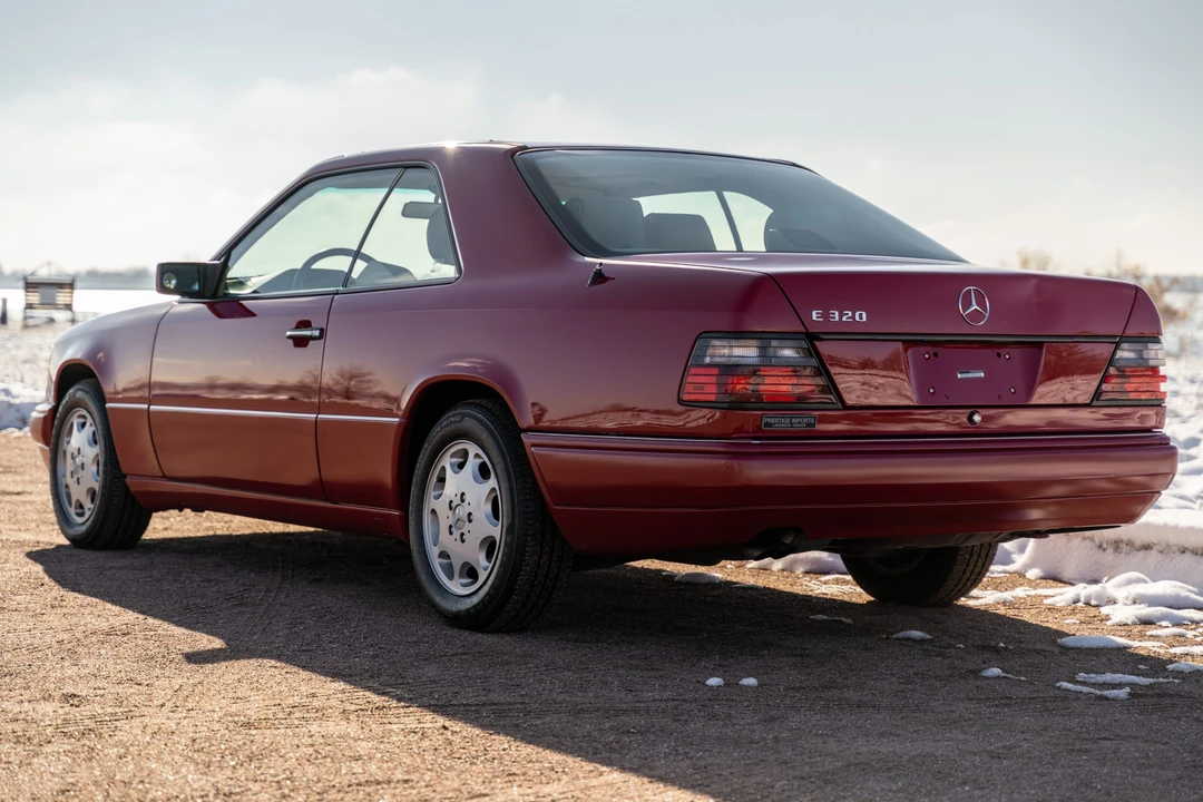 1994 Mercedes-Benz W124 E-Class - Image 10 of 31