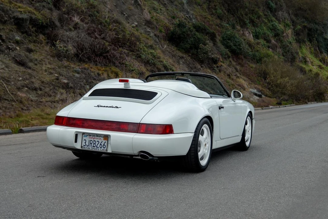 1994 Porsche 964 Carrera - Image 13 of 31