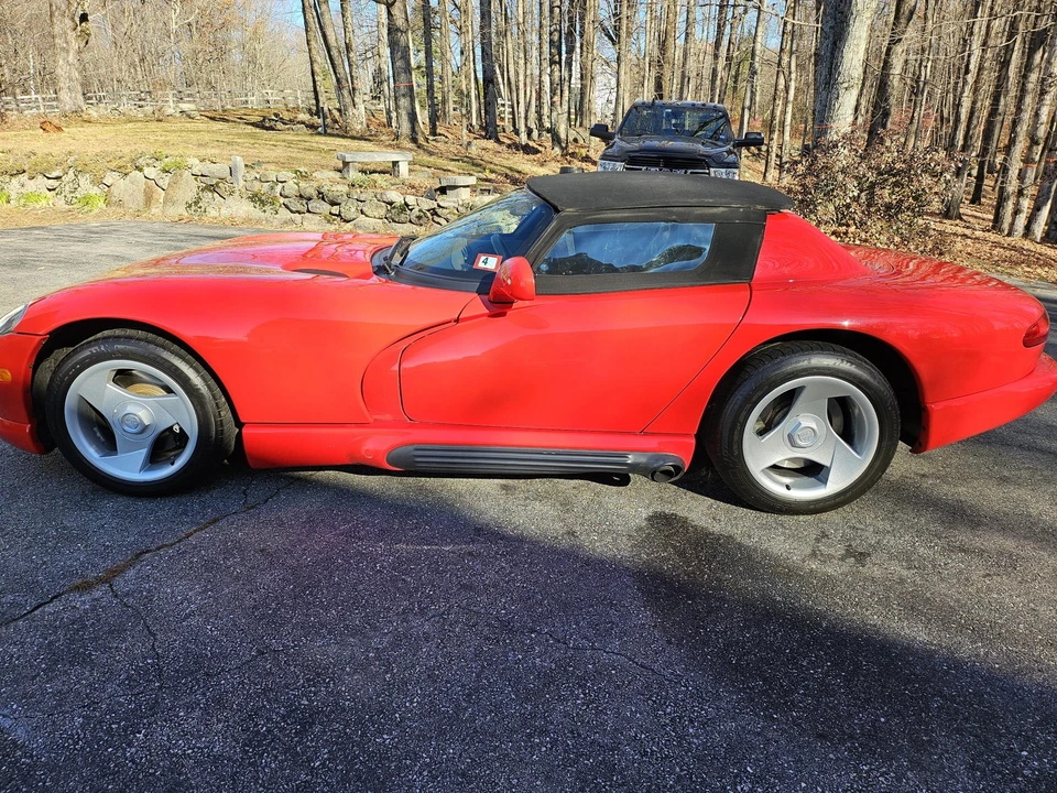 1995 Dodge Viper 1st Gen - Image 2 of 31