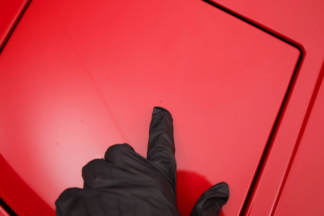 1995 Ferrari 348 Spider - Image 26 of 31