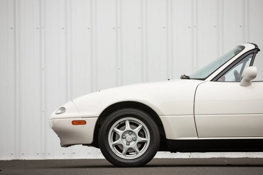 1995 Mazda NA MX-5 Miata - Image 30 of 31