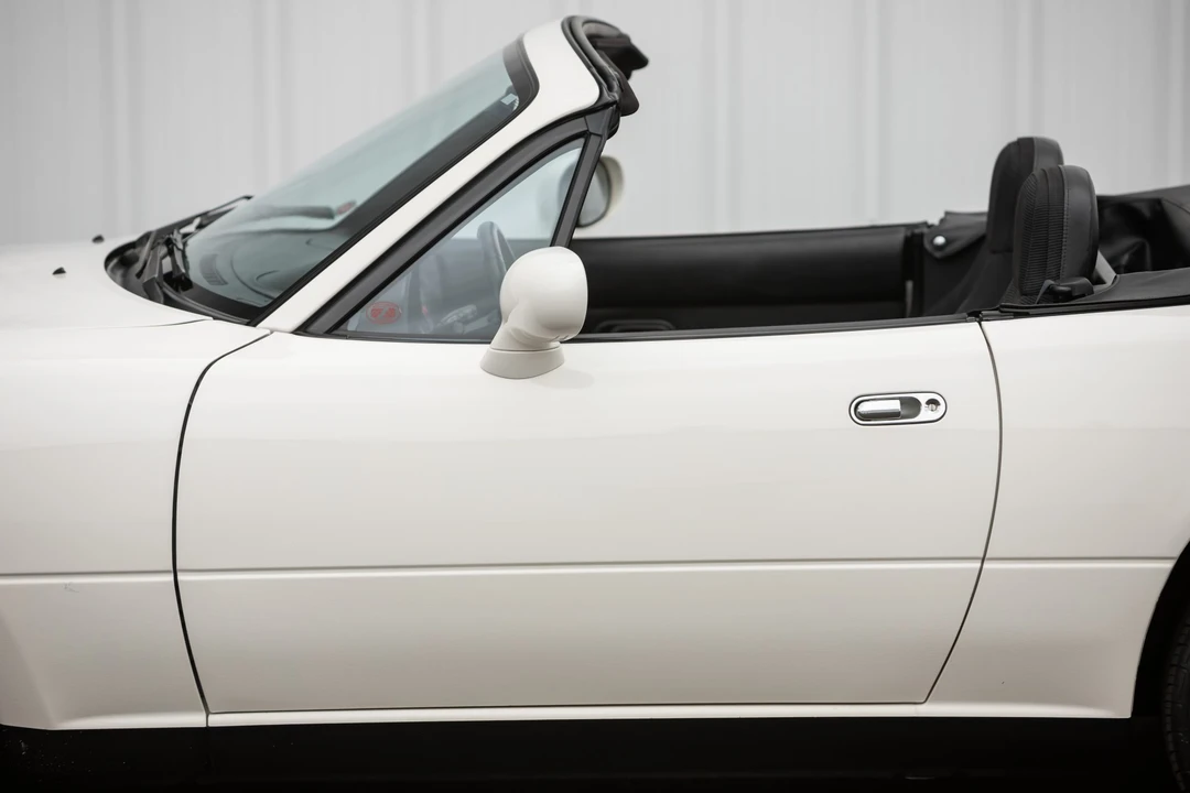 1995 Mazda NA MX-5 Miata - Image 25 of 31