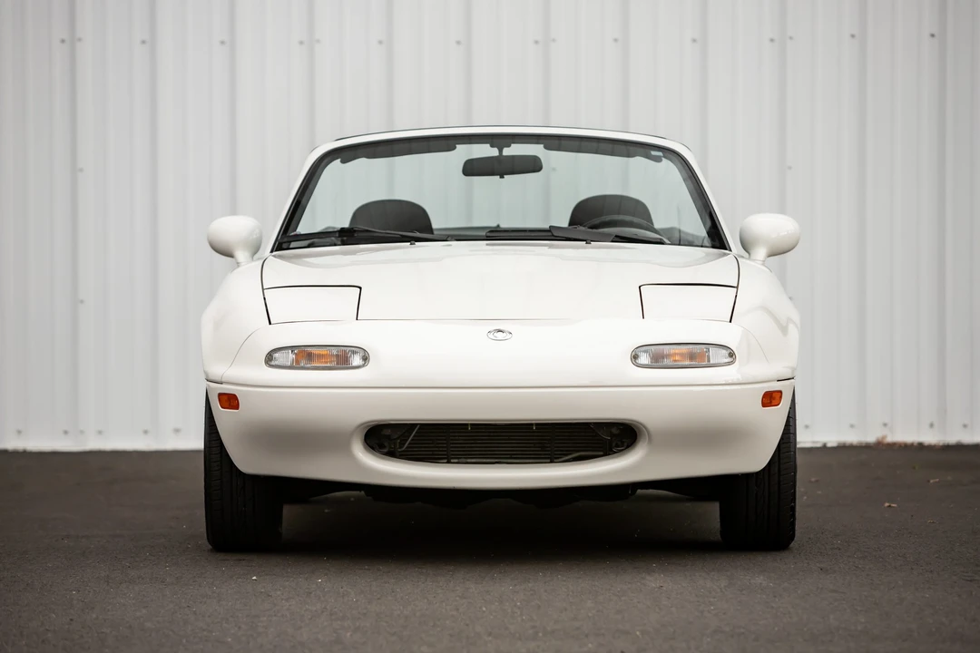 1995 Mazda NA MX-5 Miata - Image 2 of 31
