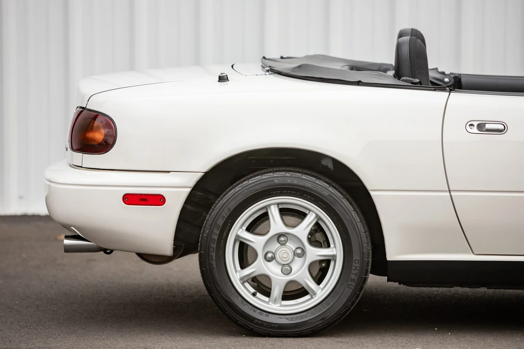 1995 Mazda NA MX-5 Miata - Image 20 of 31