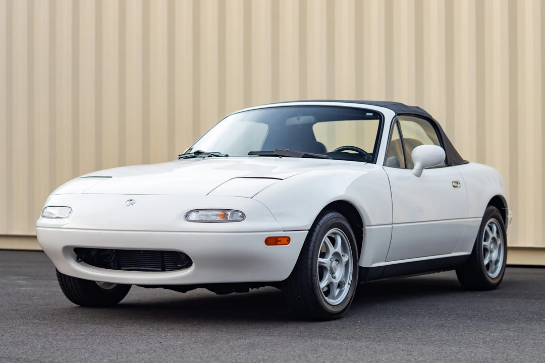 1995 Mazda NA MX-5 Miata - Image 9 of 31