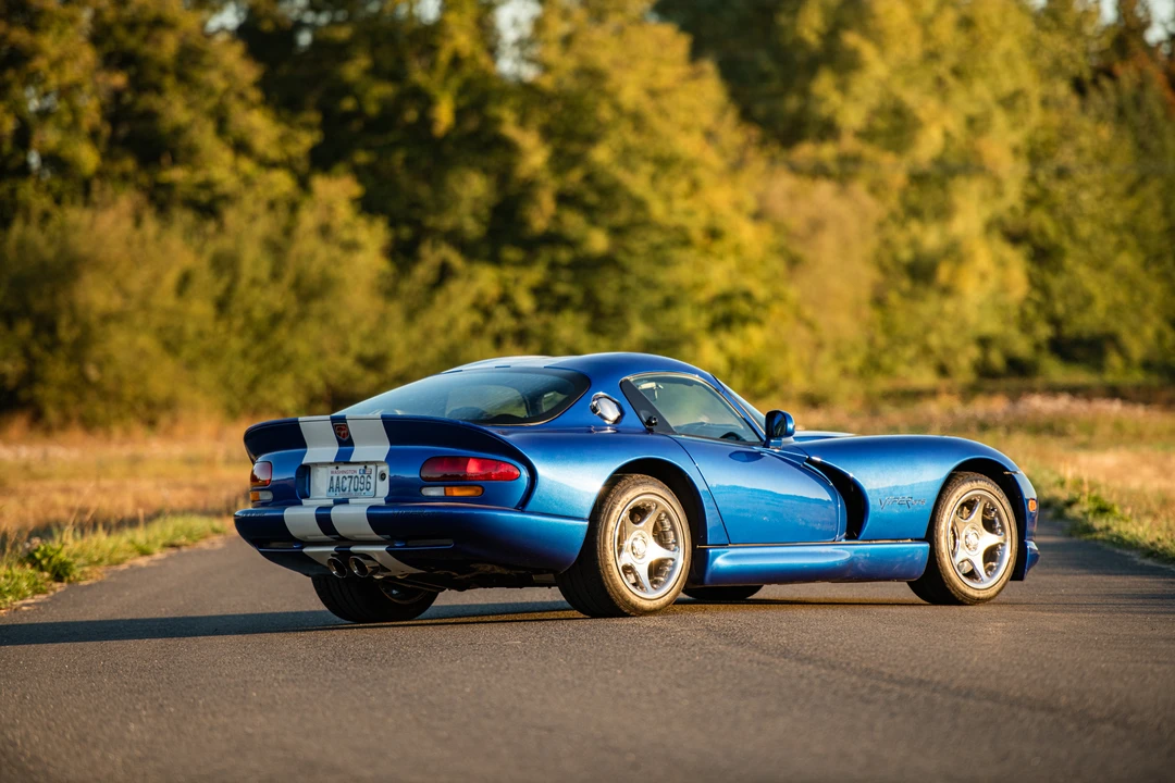 1996 Dodge Viper GTS 2nd Gen - Image 18 of 31