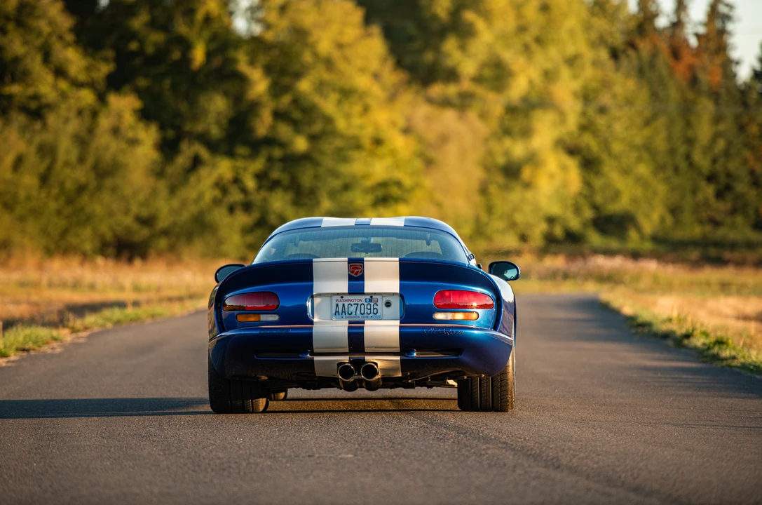 1996 Dodge Viper GTS 2nd Gen - Image 20 of 31